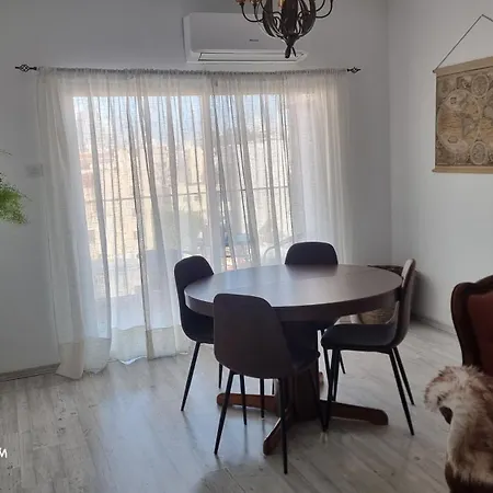 Apartment's Apartment *