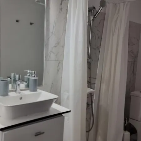Apartment Apartment's