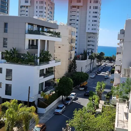 Apartment's Apartment *