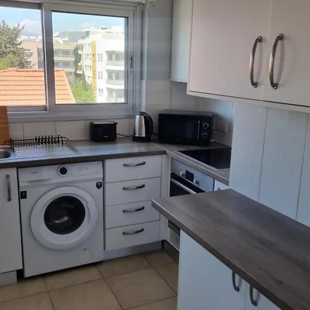 Apartment Apartment's *