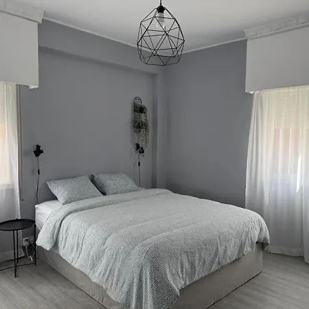 Διαμέρισμα Apartment's *